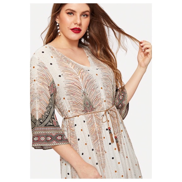 PLUS SIZE 2X BOHO PAISLEY MAXI DRESS - Picture 4 of 8